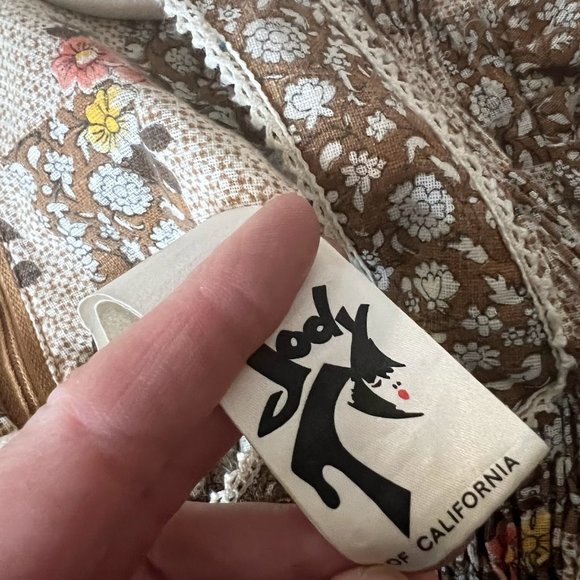 Vintage JODY T OF CALIFORNIA 70s Floral Prairie Folk Smocked Mini Dress - Picture 10 of 10